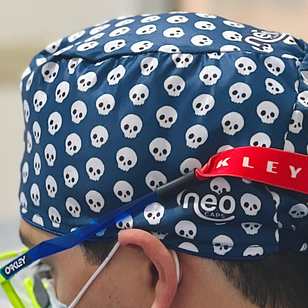 Gorro Quirúrgico CALAVERAS FONDO AZUL